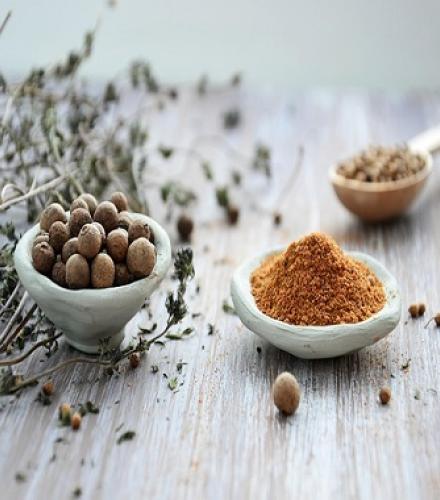 Whole Nutmeg - 1 Kg