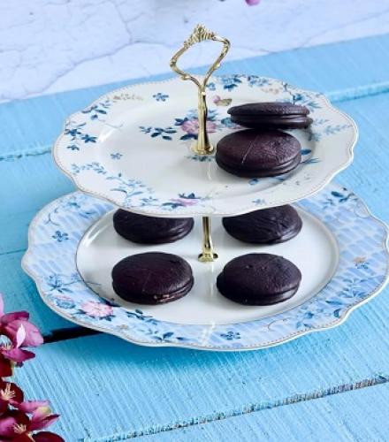 Beautiful Spring Meadows Floral Printed 2 Tier Dessert Stand - 1 Pc