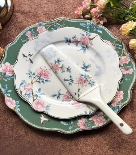 Luxury Floral Victorian Green Printed Snack Plates Set - 1 Set