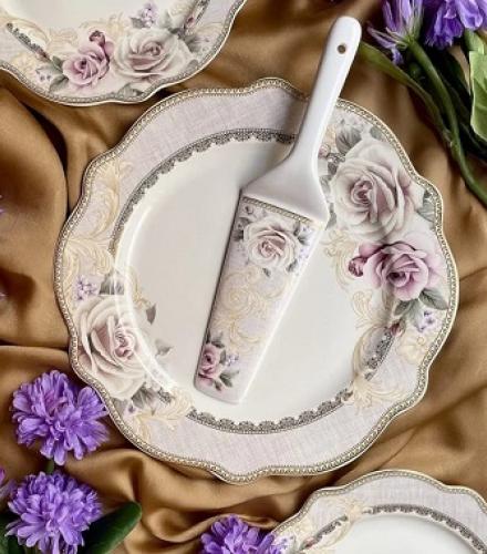 Luxury Floral Gold Roses Printed Snack Plates Set - 1 Set