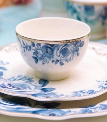 Luxurious Azure Gold Coloured Dinner Set of 36 Pcs - 1 Set