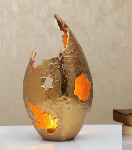 Decorative Broken Shell Candle Holder For Home Decoration - 1 Pc
