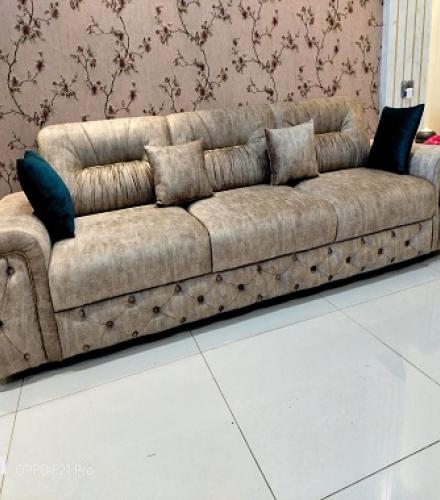 Luxury 3 Seater Sofa(7) - 1 Pc
