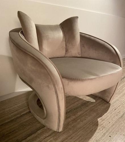Beautiful Wooden Base Chair For Living Room (4) - 1 Pc